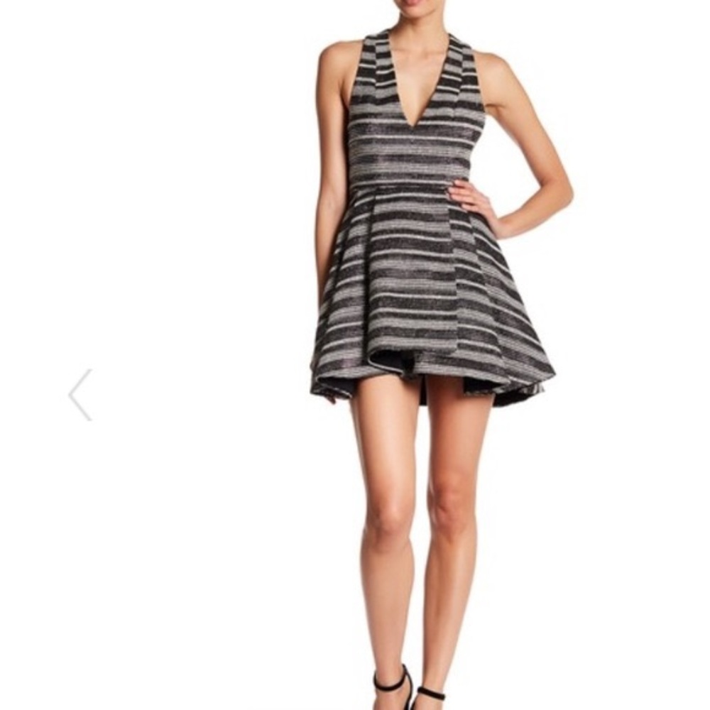 Alice + Olivia Tanner Woven fit & flare dress💃🏼